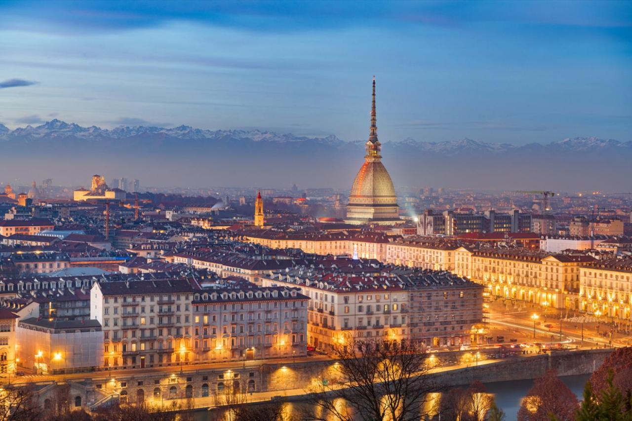 Appartamenti Vista Mole, Centro A 15 Min - Luxury Suites & Fast Wifi Turin Ngoại thất bức ảnh