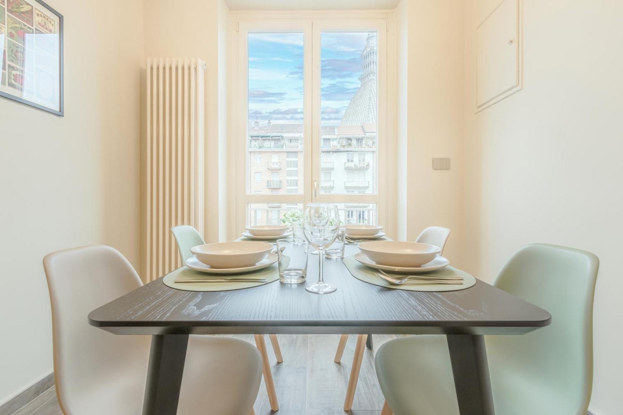 Appartamenti Vista Mole, Centro A 15 Min - Luxury Suites & Fast Wifi Turin Ngoại thất bức ảnh
