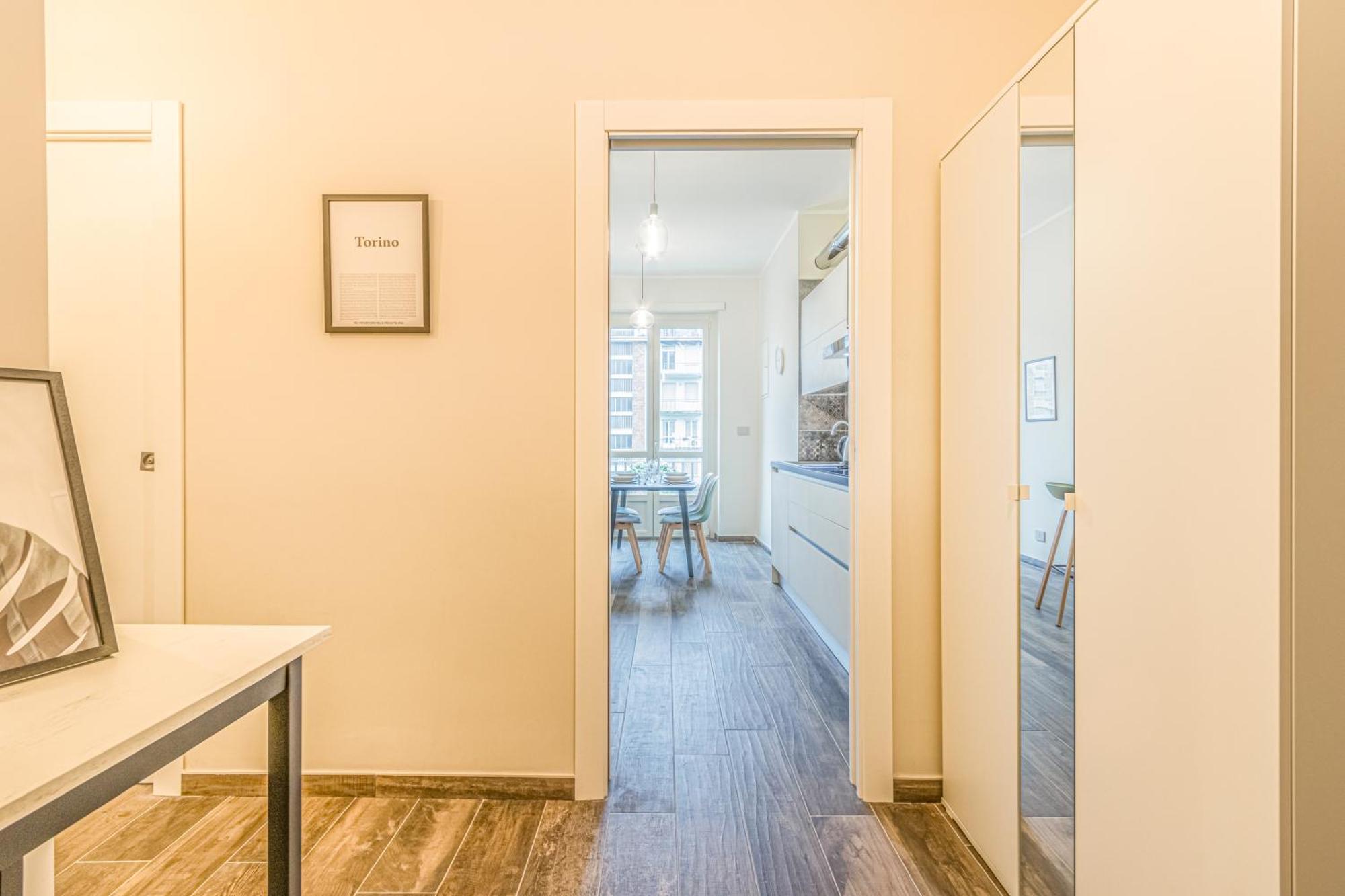 Appartamenti Vista Mole, Centro A 15 Min - Luxury Suites & Fast Wifi Turin Phòng bức ảnh