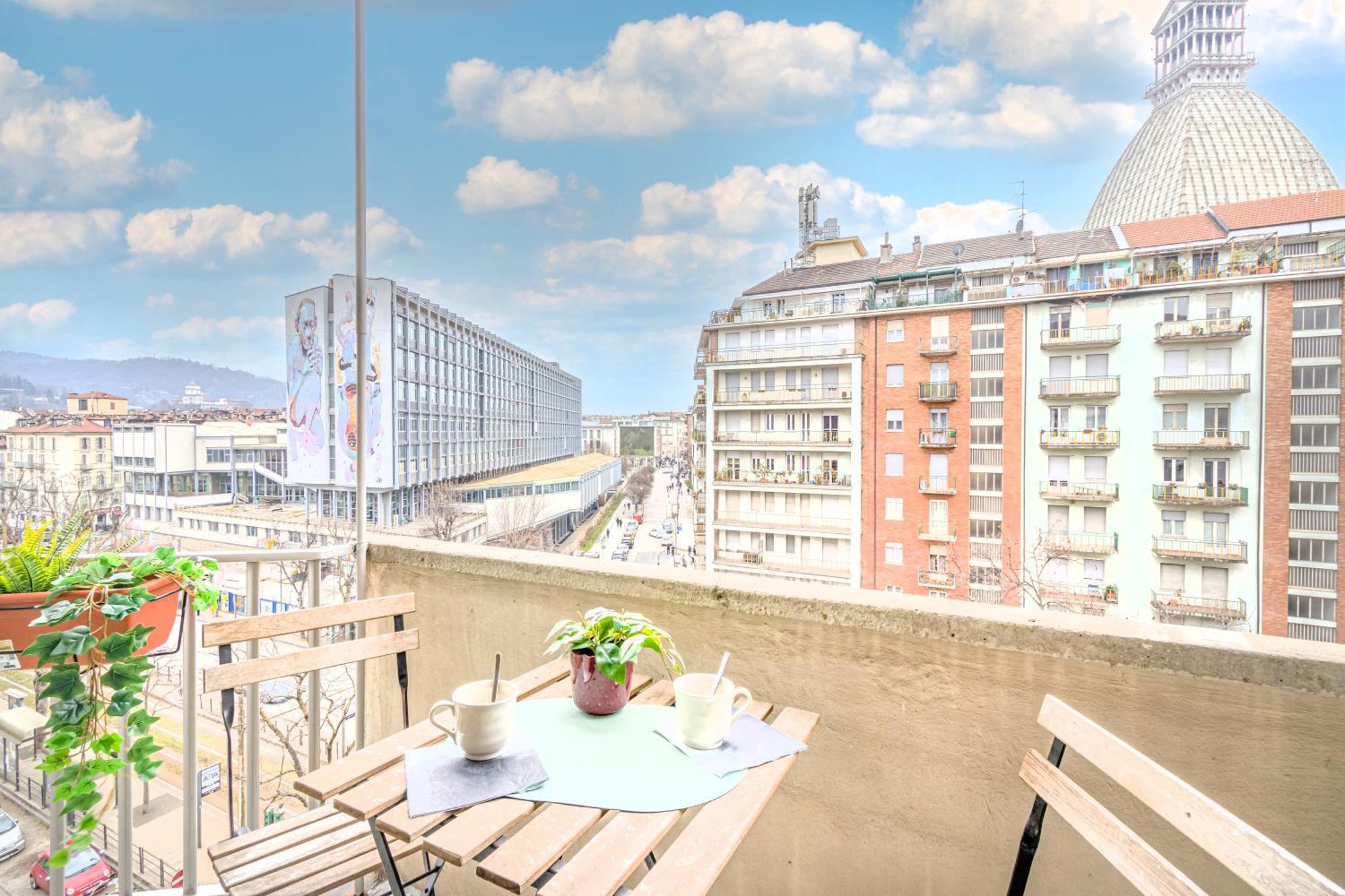Appartamenti Vista Mole, Centro A 15 Min - Luxury Suites & Fast Wifi Turin Ngoại thất bức ảnh